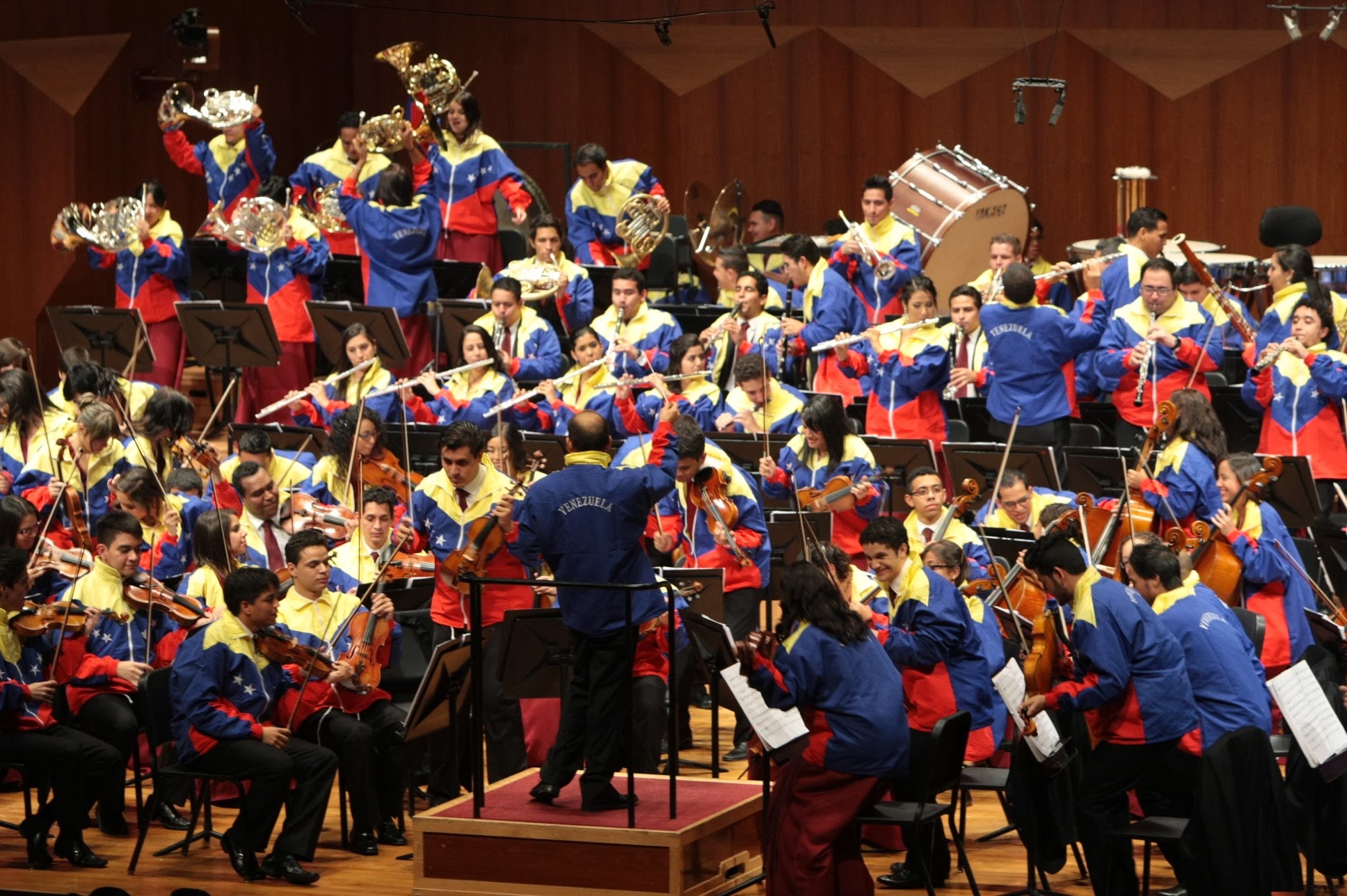 THE YOUTH ORCHESTRA De Caracas will perform at the UN this week and will perform in the Bronx Sept. 27.  Photo courtesy CITGO Petroleum Corporation