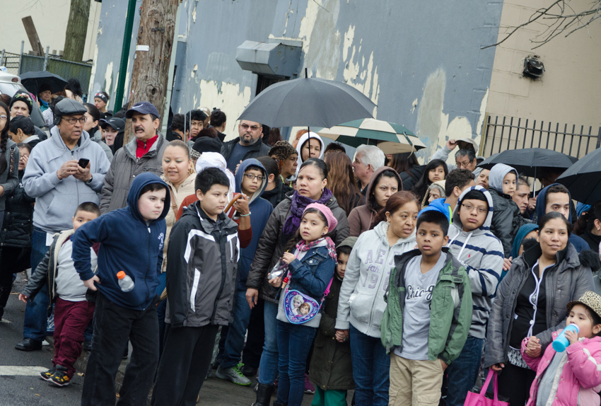 CHILDREN AND THEIR parents comprised a large portion of the spectators. Photo by Jenny Sharp